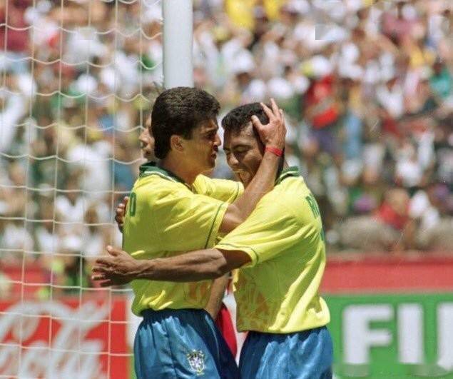 效力湖人期 效力湖人期