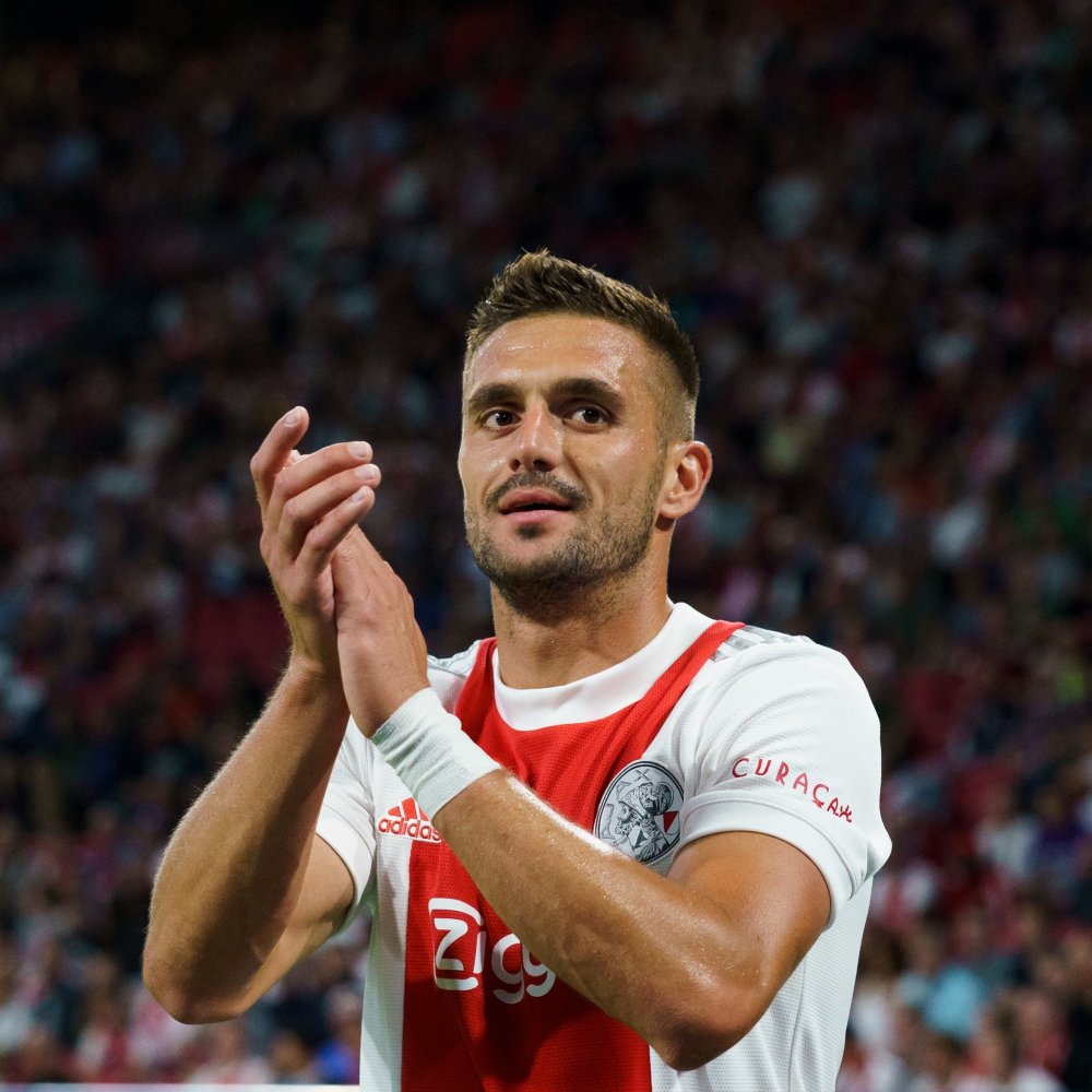 护同伴的身 护同伴的身